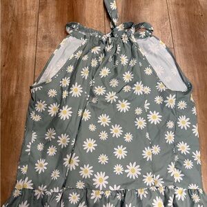 SHEIN  Halter top with Daisy Print size XL